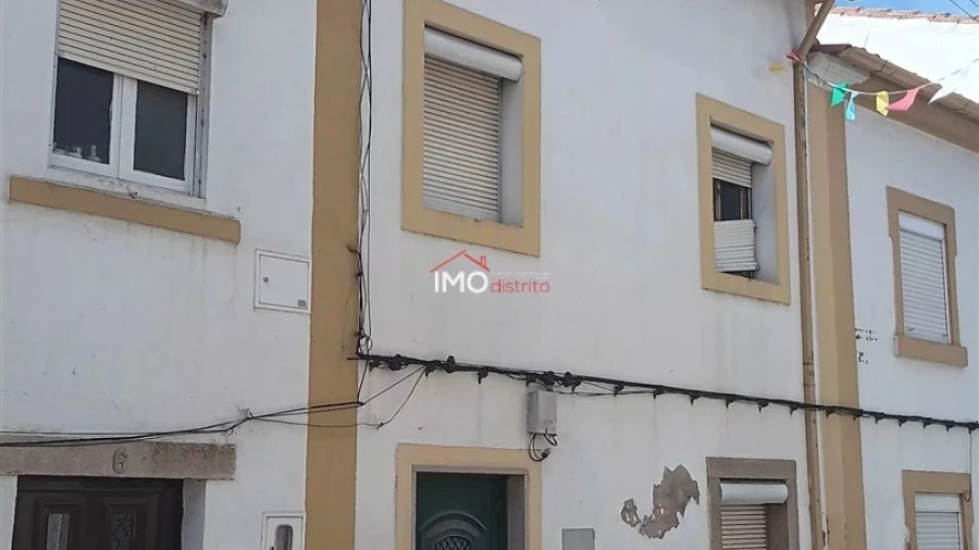 Moradia T2 para Venda em Nossa Senhora da Graça de Povoa e Meadas