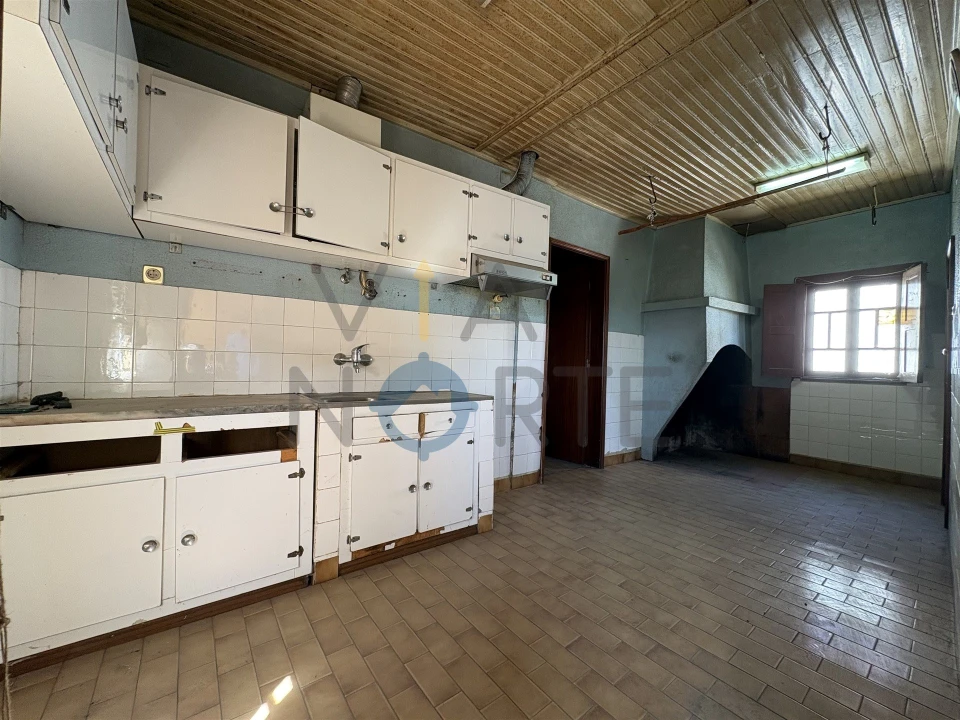 Moradia T2 para Venda em Eucisia, Gouveia e Valverde Foto 8