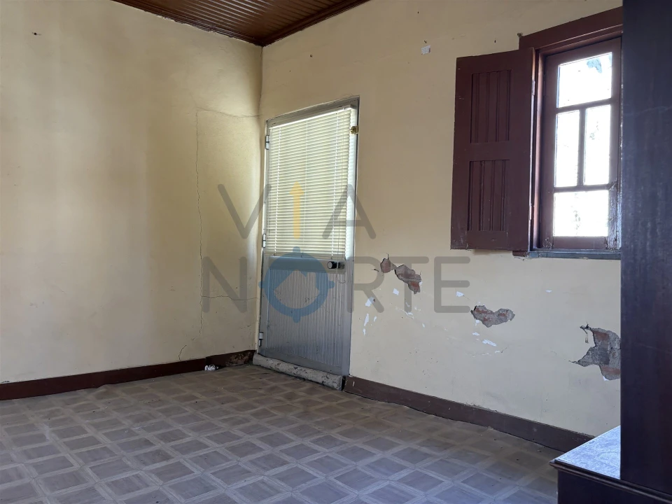 Moradia T2 para Venda em Eucisia, Gouveia e Valverde Foto 15