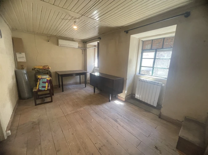 Moradia T3 para Venda em Moimenta da Serra e Vinhó Foto 8