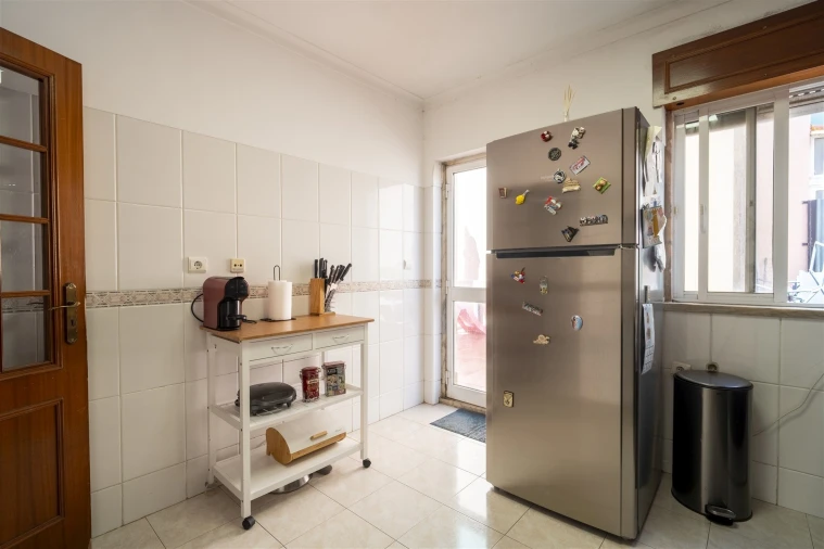 Apartamento T2 para Venda em Rio de Mouro Foto 26