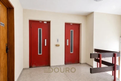 Apartamento T2 para Venda em Vilar de Andorinho
