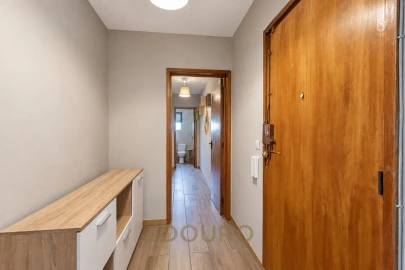 Apartamento T2 para Venda em Vilar de Andorinho