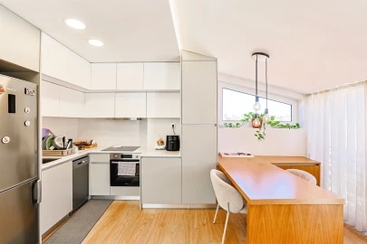 Apartamento T2 para Arrendamento em Barcelinhos