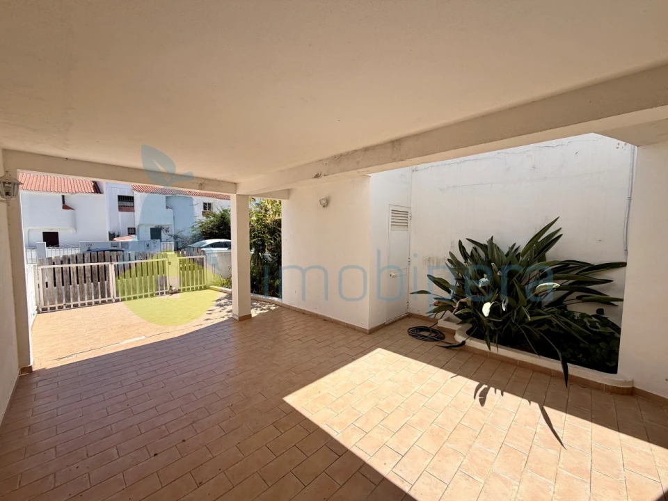Moradia T2 para Venda em Albufeira e Olhos de Água Foto 6