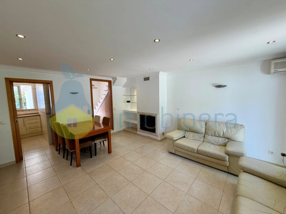 Moradia T2 para Venda em Albufeira e Olhos de Água Foto 11