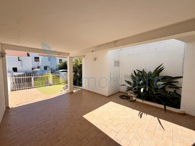 Moradia T2 para Venda em Albufeira e Olhos de Água Foto 6