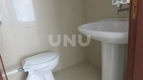 Loja para Venda em Seixal, Arrentela e Aldeia de Paio Pires
