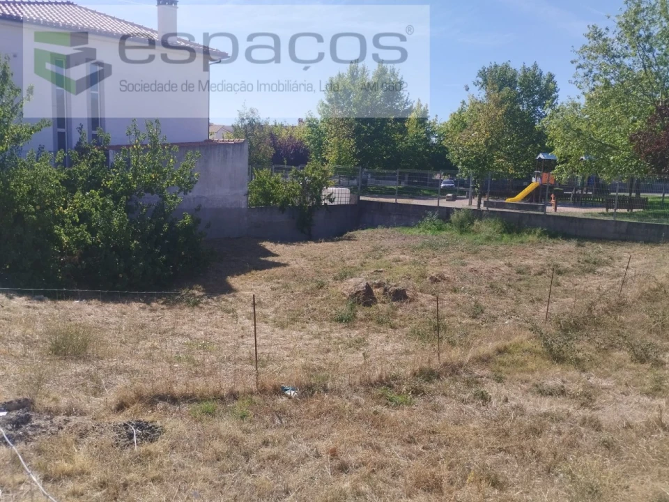 Terreno para Venda em Castelo Branco Foto 2