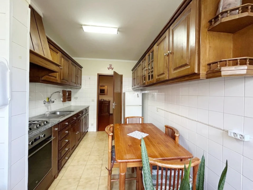 Apartamento T3 para Venda em Esgueira Foto 3