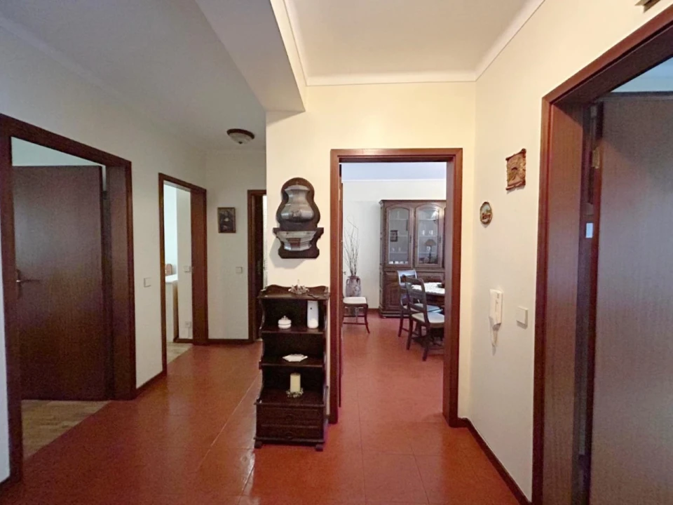 Apartamento T3 para Venda em Esgueira Foto 2