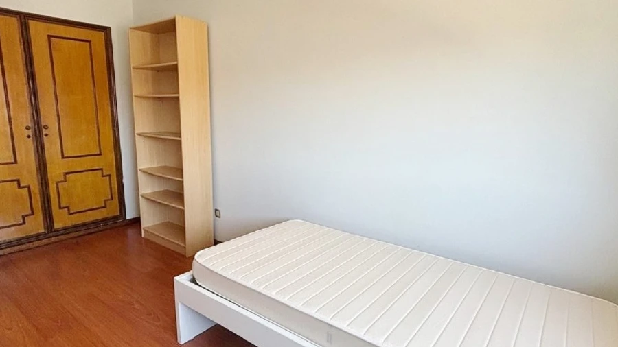 Quarto para Arrendamento em Glória e Vera Cruz