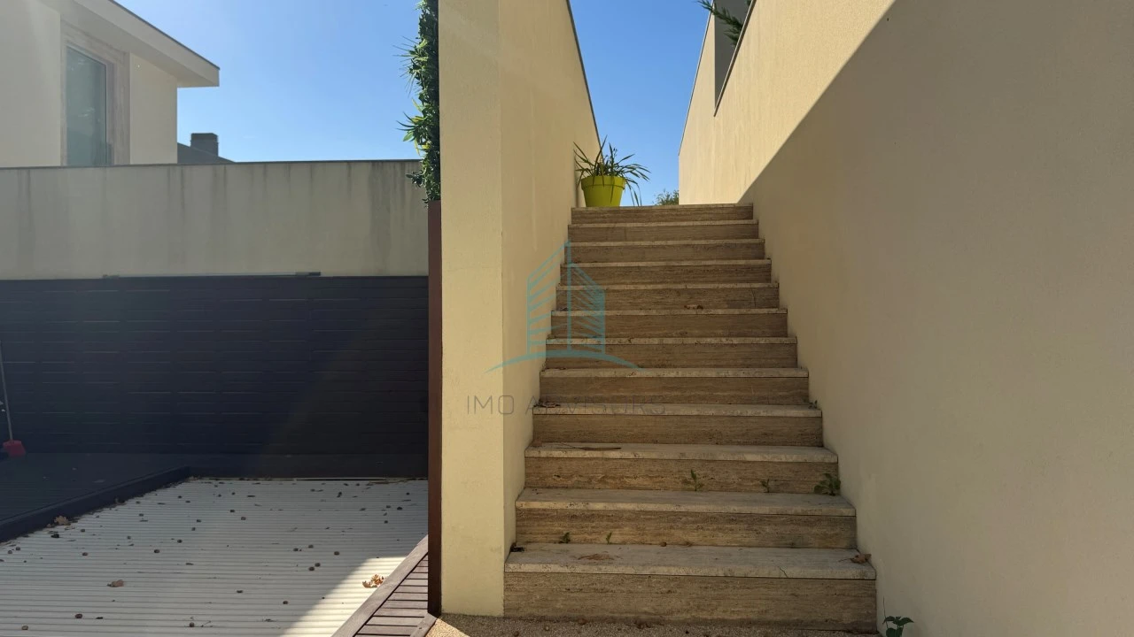 Moradia T3 para Venda em Aldoar, Foz do Douro e Nevogilde Foto 33