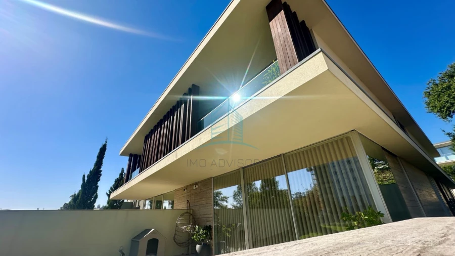 Moradia T3 para Venda em Aldoar, Foz do Douro e Nevogilde