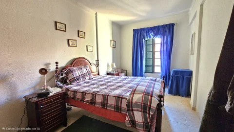 Moradia T3 para Venda em Atouguia da Baleia