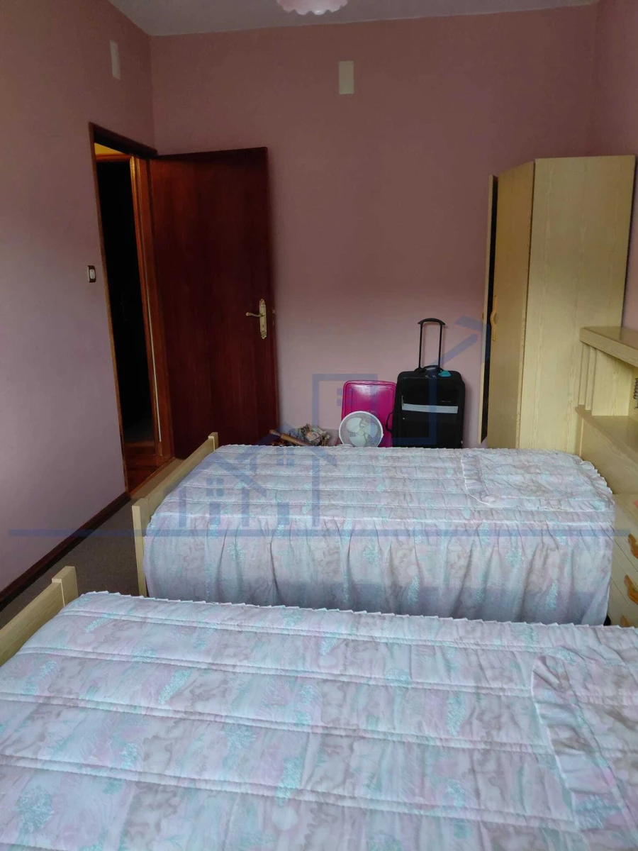 Moradia T3 para Venda em Horta da Vilariça Foto 14