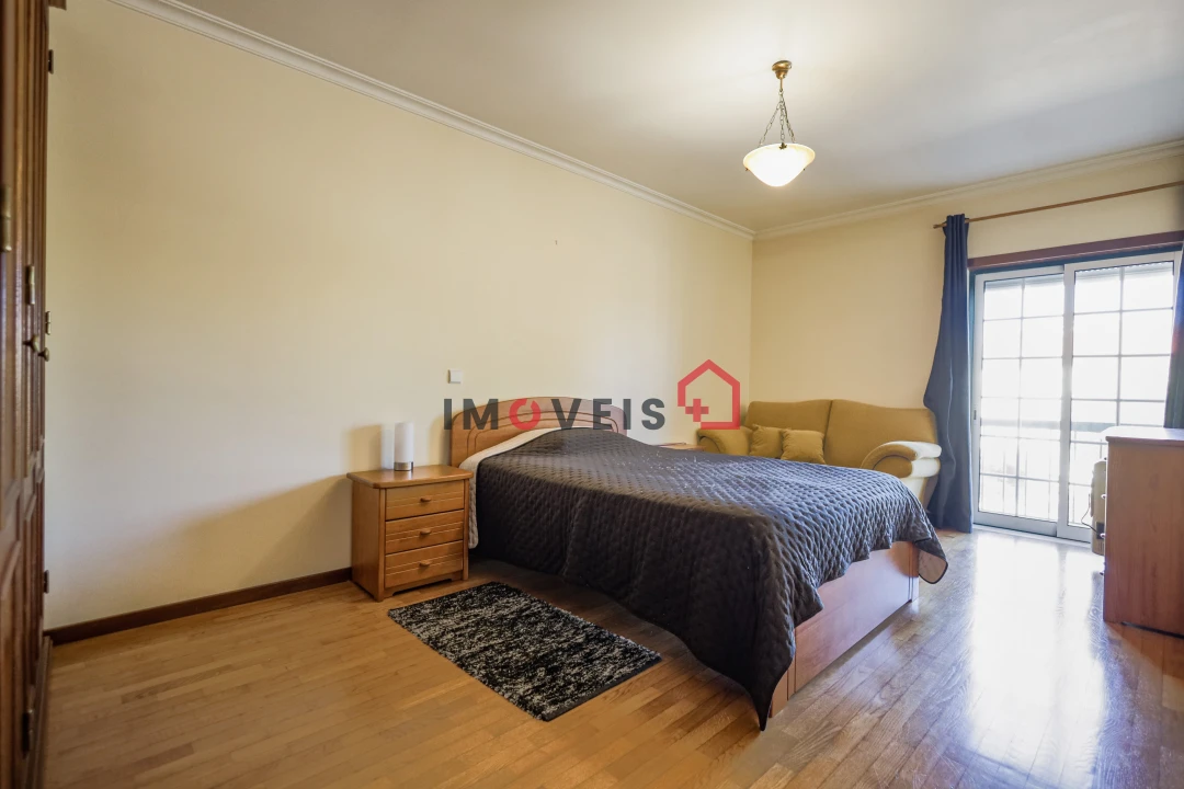 Apartamento T3 para Venda em Batalha Foto 12
