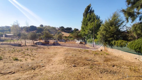 Terreno para Venda em Mora