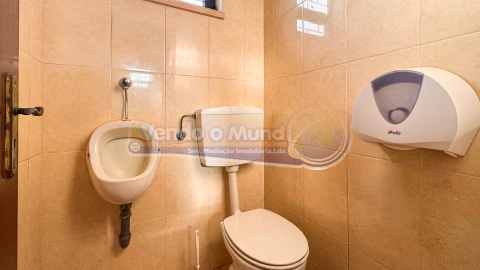 Negócio para Venda em Samora Correia