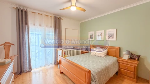 Apartamento T3 para Venda em Samora Correia