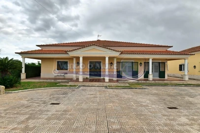 Moradia T4 para Venda em Benavente