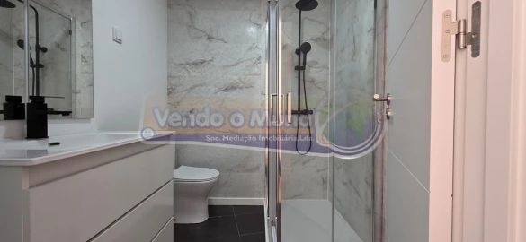 Apartamento T3 para Venda em Alverca do Ribatejo e Sobralinho