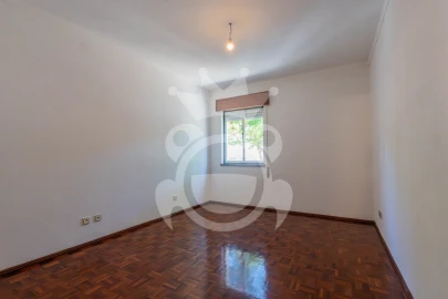 Apartamento T3 para Venda em Nossa Senhora da Vila, Nossa Senhora do Bispo e Silveiras