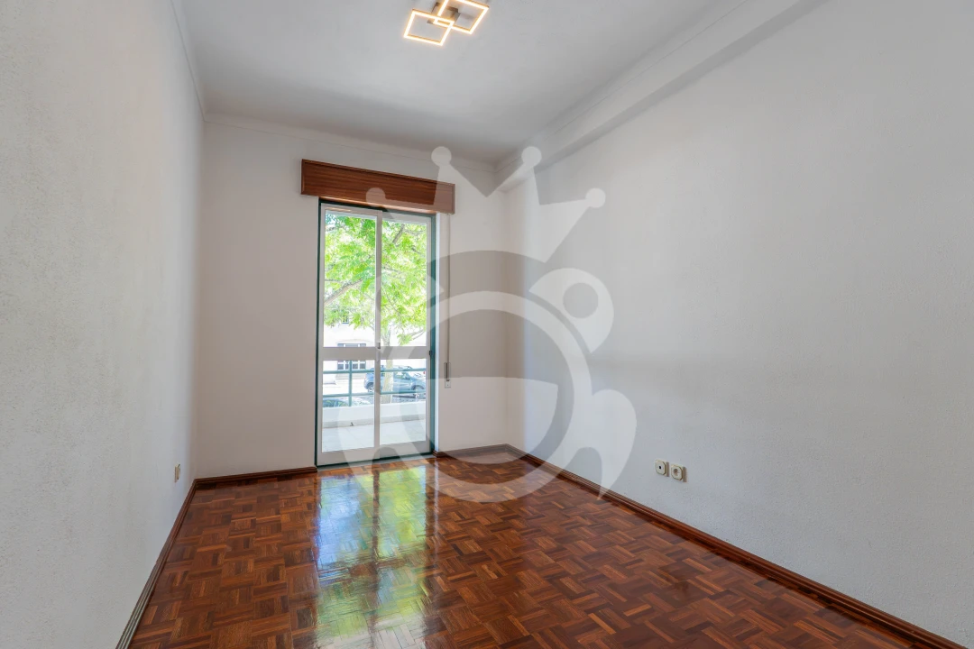Apartamento T3 para Venda em Nossa Senhora da Vila, Nossa Senhora do Bispo e Silveiras Foto 14