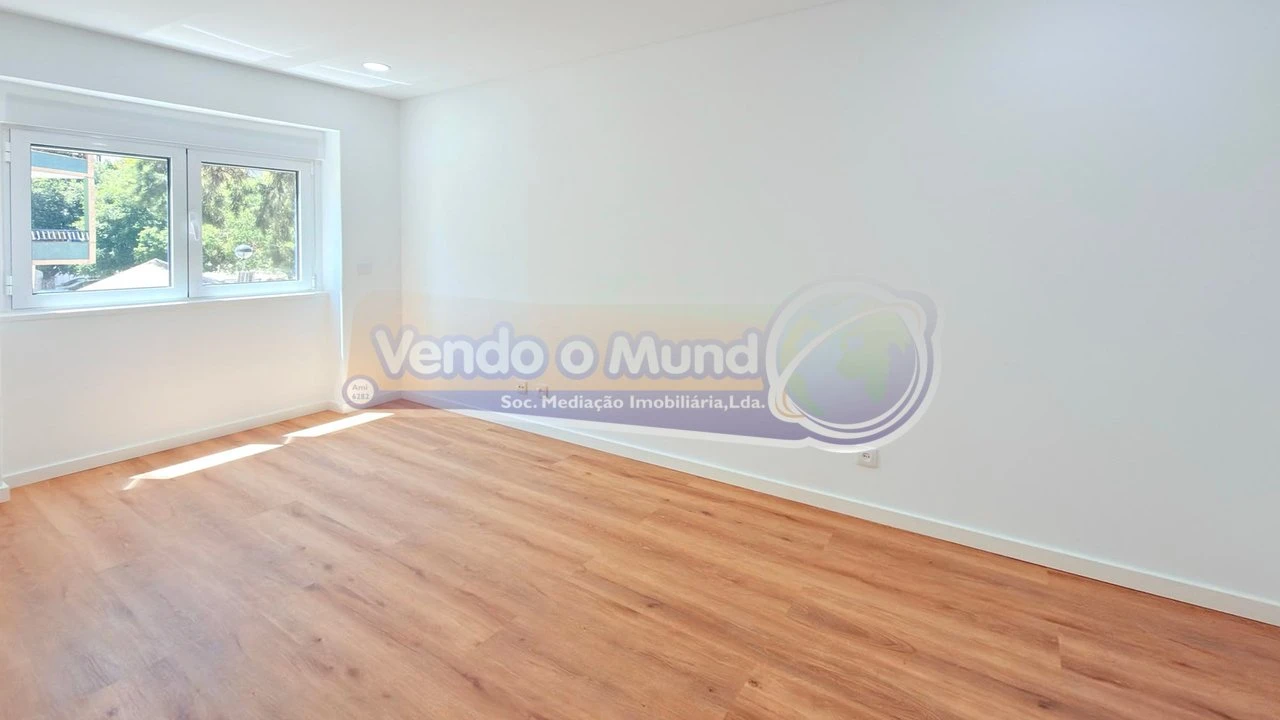 Apartamento T2 para Venda em Alverca do Ribatejo e Sobralinho Foto 11