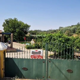 Moradia T3 para Venda em Sé e São Lourenço