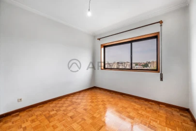Apartamento T3 para Venda em Braga (São José de São Lázaro e São João do Souto)