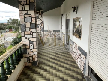 Moradia T3 para Venda em Fatima