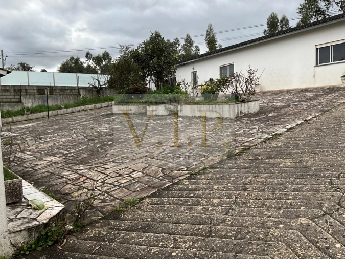Moradia T3 para Venda em Fatima Foto 13