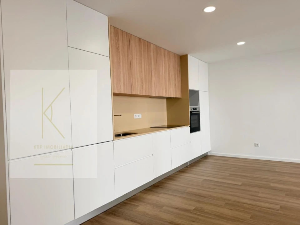 Apartamento T1 para Venda em Arcozelo Foto 4