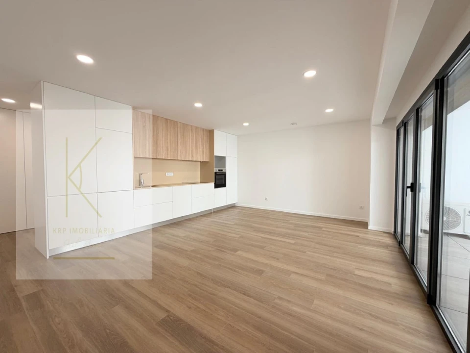 Apartamento T1 para Venda em Arcozelo Foto 1