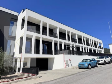 Apartamento T1 para Venda em Arcozelo