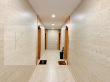 Apartamento T1 para Venda em Arcozelo
