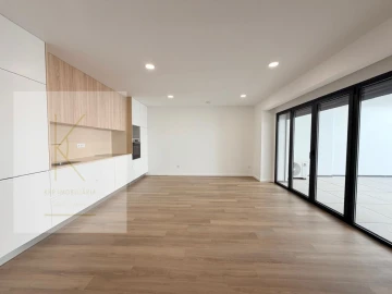 Apartamento T1 para Venda em Arcozelo
