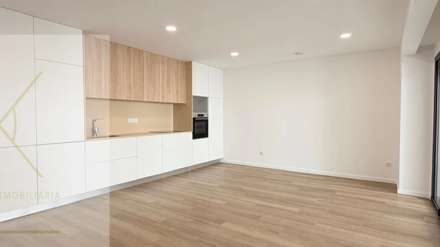 Apartamento T1 para Venda em Arcozelo