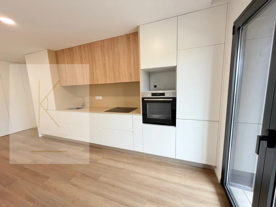 Apartamento T1 para Venda em Arcozelo Foto 4