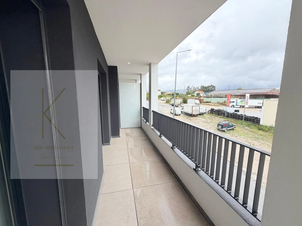 Apartamento T1 para Venda em Arcozelo Foto 5