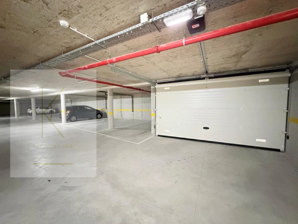 Apartamento T1 para Venda em Arcozelo Foto 20