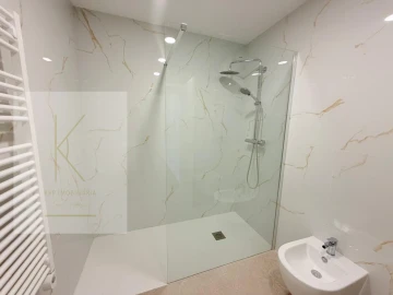 Apartamento T1 para Venda em Arcozelo