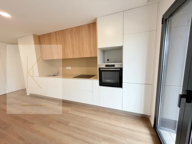 Apartamento T1 para Venda em Arcozelo Foto 4