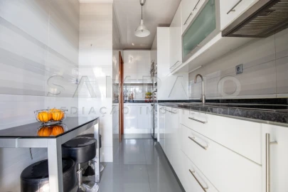Apartamento T2 para Venda em Bonfim