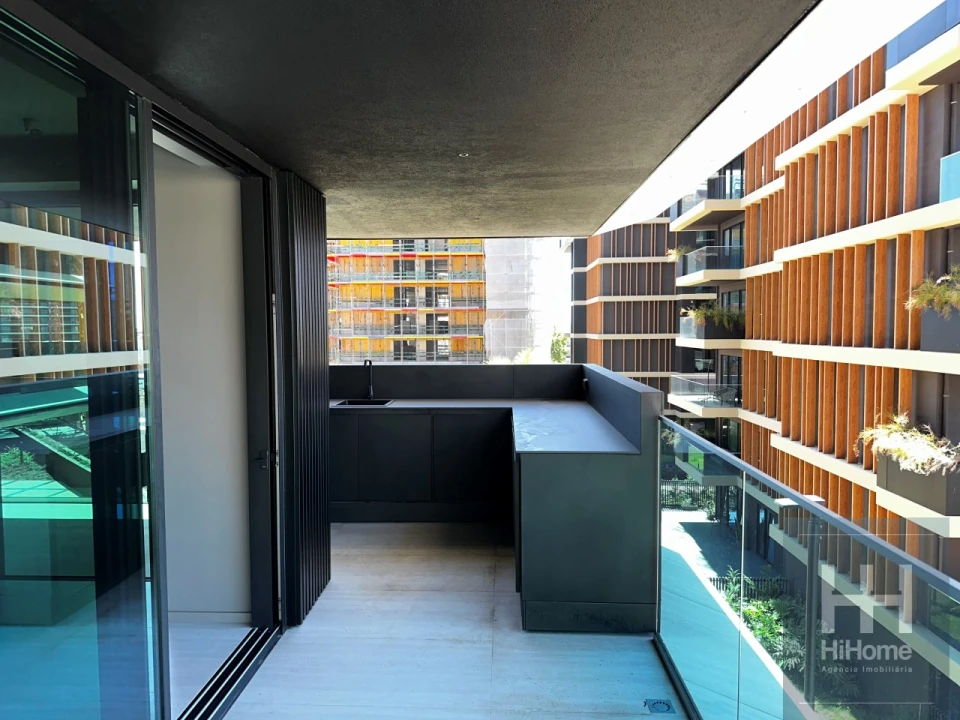Apartamento T1 para Venda em São Martinho Foto 11