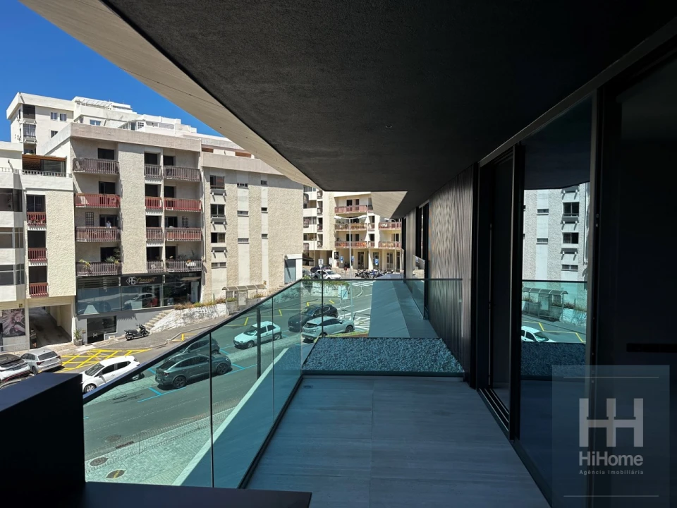 Apartamento T1 para Venda em São Martinho Foto 14