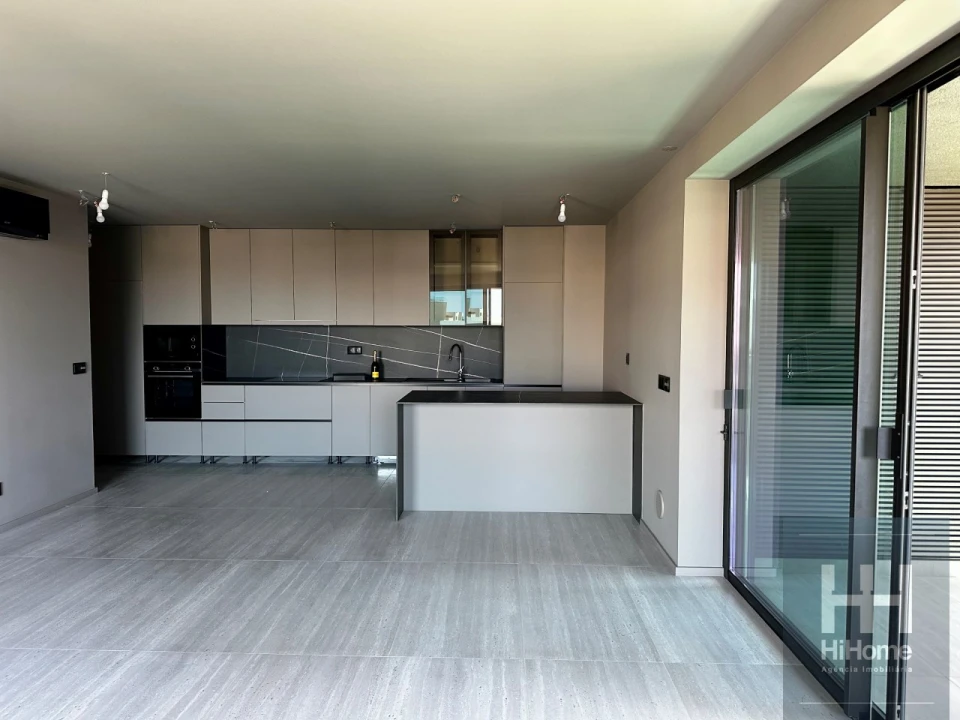Apartamento T1 para Venda em São Martinho Foto 15