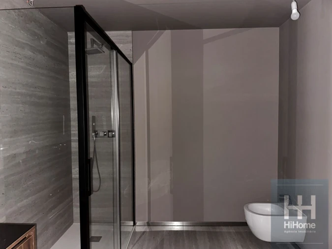 Apartamento T1 para Venda em São Martinho Foto 20