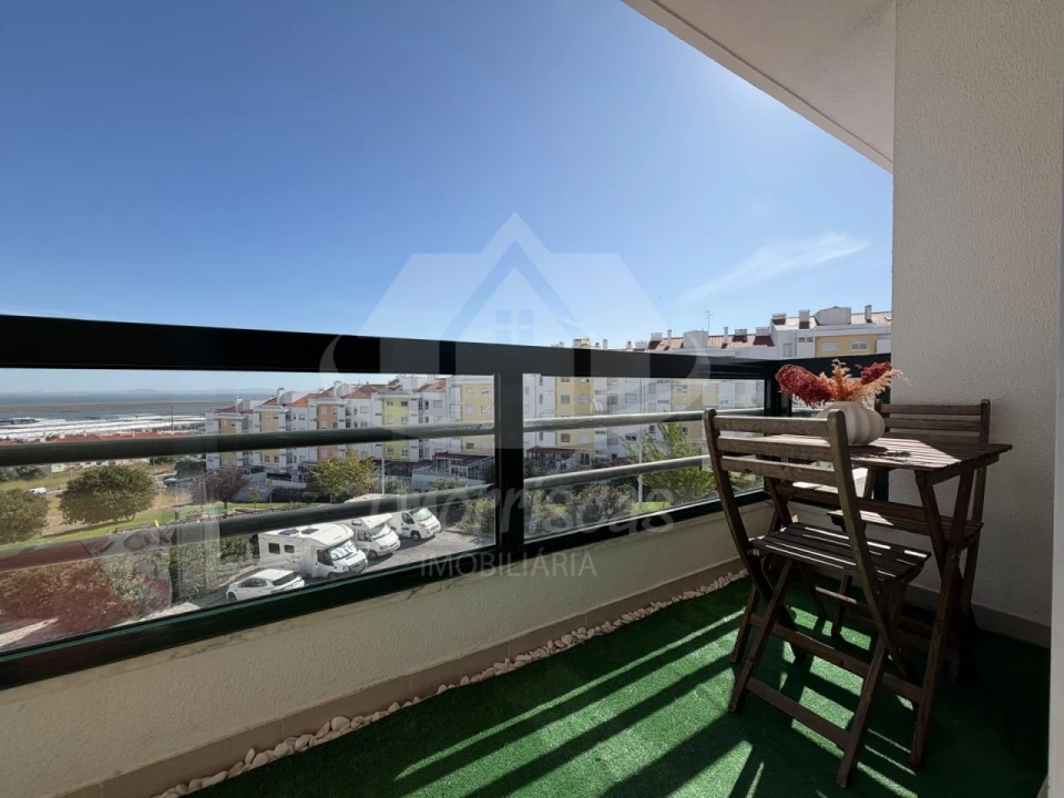 Apartamento T2 para Venda em Póvoa de Santa Iria e Forte da Casa Foto 6